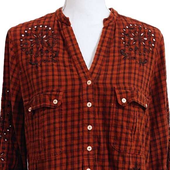 Johnny Was 3J Workshop Brown Checked Half-Button Shirt Eyelet/Peek a Boo Detail - Picture 4 of 9